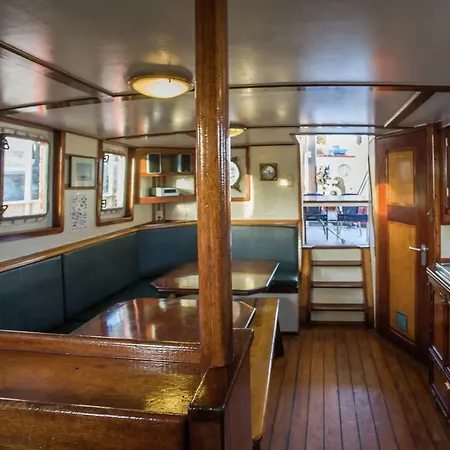 Botel Unique House On Boat In Rotterdam